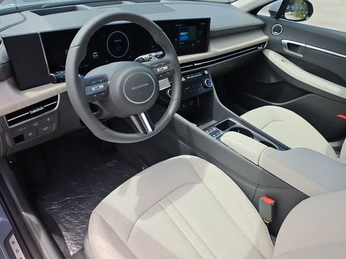 New 2026 Hyundai Sonata Limited FWD image 15