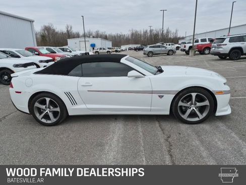 Used 2015 Chevrolet Camaro LT w/ Commemorative Special Edition image 4