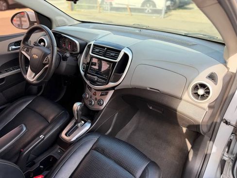 Used 2018 Chevrolet Sonic Premier FWD image 35