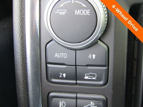 Used 2020 GMC Sierra 1500 Elevation w/ Elevation Value Package image 7