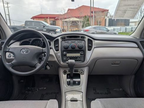Used 2002 Toyota Highlander V6 image 16