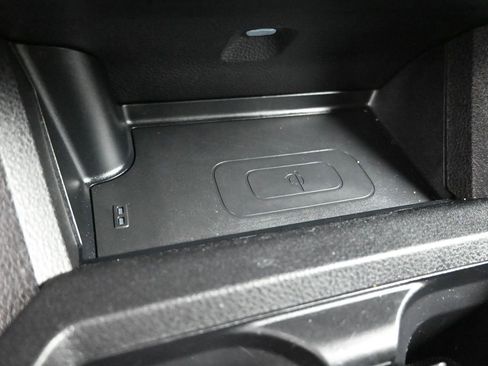 Used 2023 Toyota Tacoma TRD Sport image 19