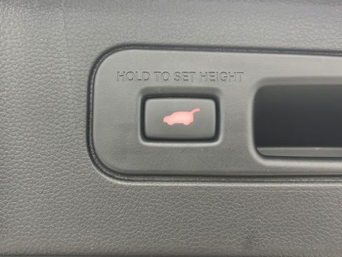 Used 2024 Honda Pilot Elite image 29