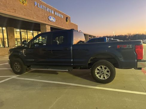 Used 2020 Ford F250 XL w/ STX Appearance Package image 7