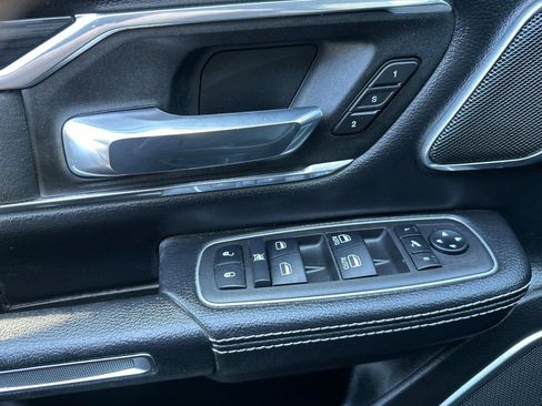 Used 2023 RAM 1500 Laramie image 11