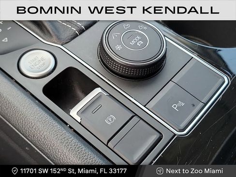 Used 2022 Volkswagen Atlas SEL image 24