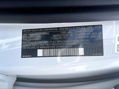 New 2026 Volvo XC60 B5 Plus w/ Protection Package Premier AWD/4WD image 36