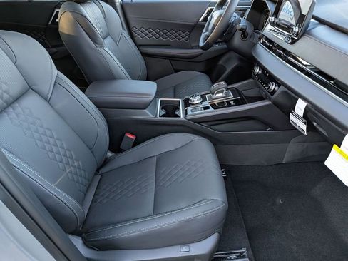 New 2025 Mitsubishi Outlander SEL Black Edition image 30