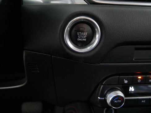 Used 2025 MAZDA CX-5 Carbon Edition image 30