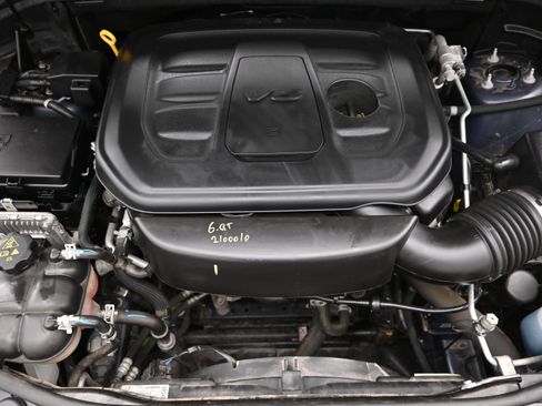 Used 2021 Jeep Grand Cherokee Limited AWD/4WD image 28