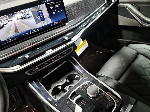 New 2026 BMW X5 xDrive40i w/ M Sport Package image 26
