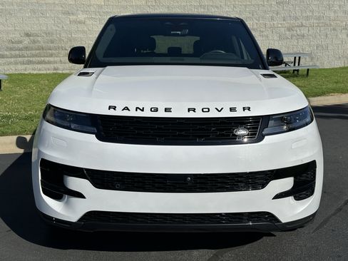 Used 2024 Land Rover Range Rover Sport SE AWD/4WD image 10