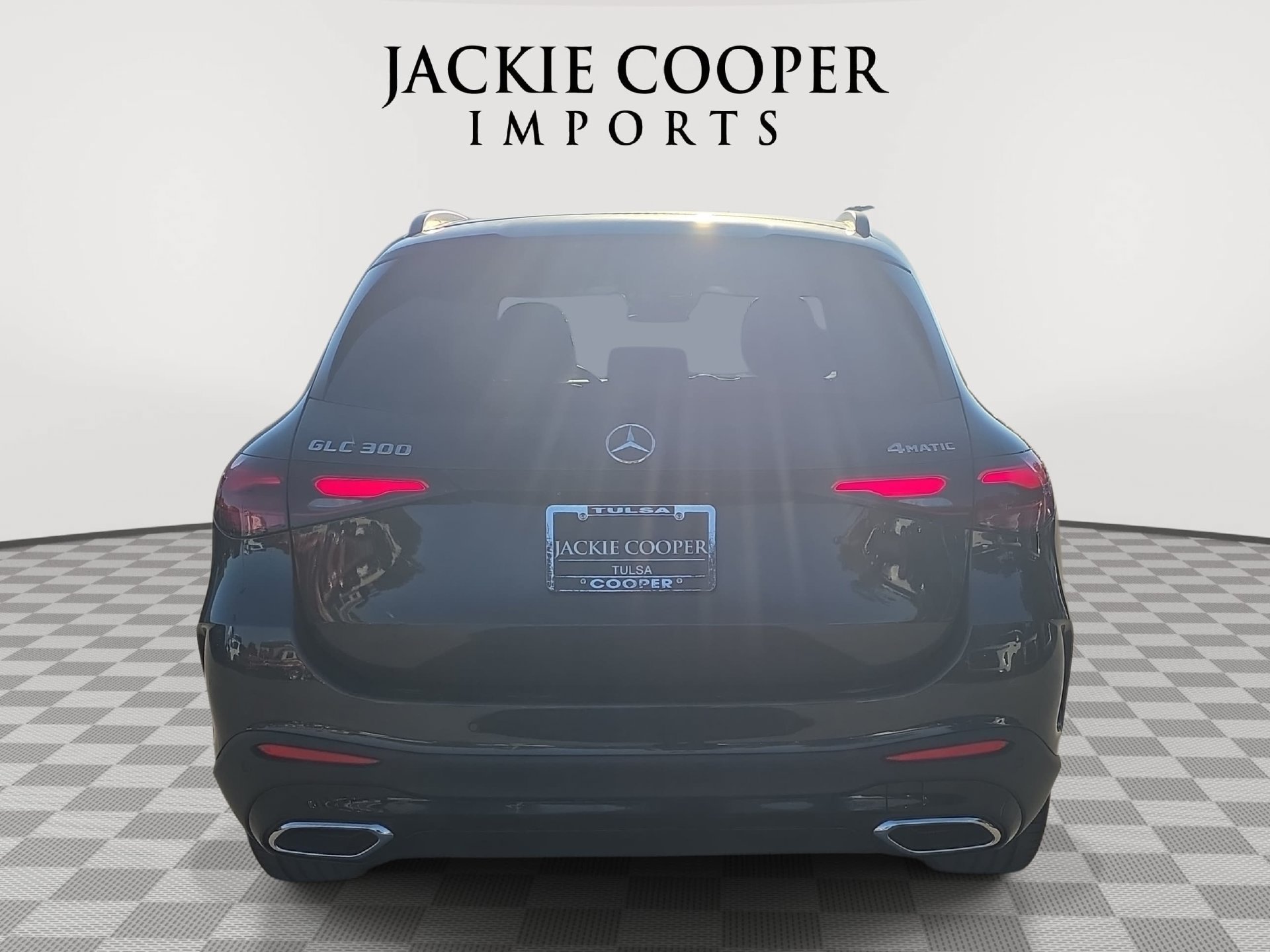 Used 2026 Mercedes-Benz GLC 300 4MATIC image 6