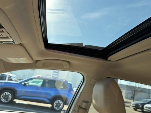 Used 2018 Subaru Outback 2.5i Limited w/ Popular Package #2 image 18