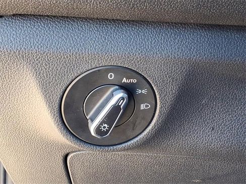 Used 2024 Volkswagen Jetta S image 21