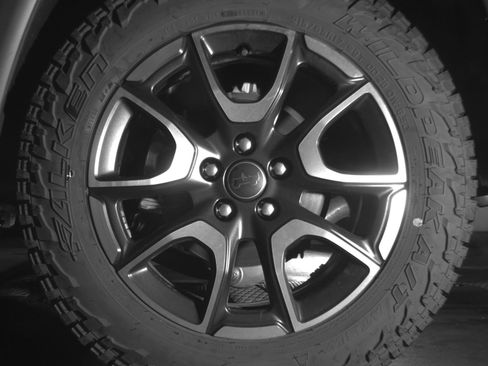 Used 2025 Jeep Compass Trailhawk image 14