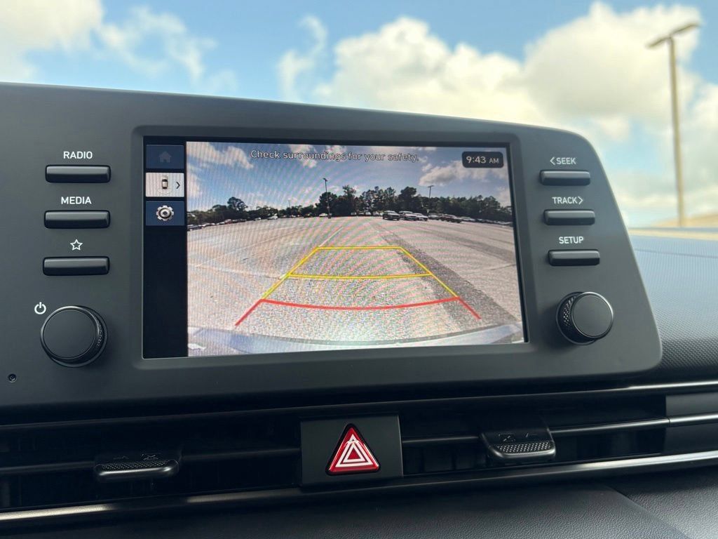 New 2026 Hyundai Elantra SEL Sport Premium FWD image 9