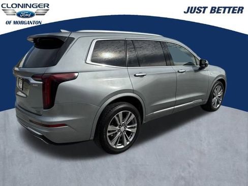 Used 2023 Cadillac XT6 Premium Luxury image 9