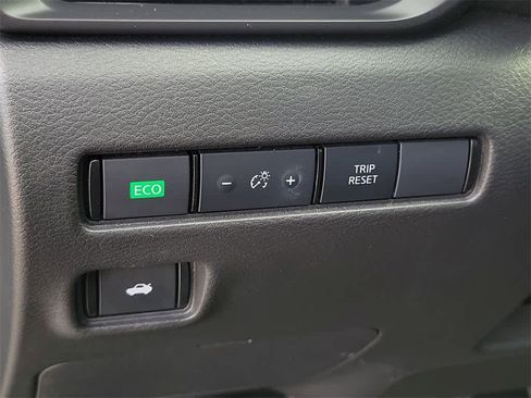 Used 2024 Nissan Sentra S image 20