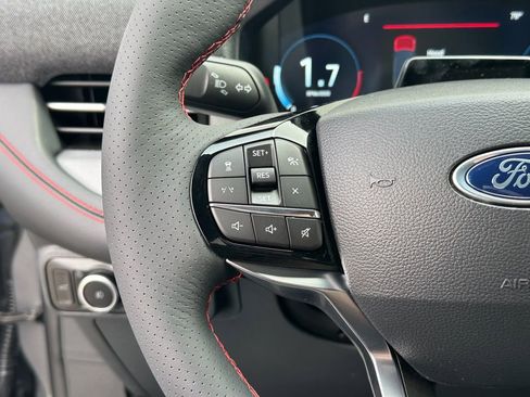New 2026 Ford Explorer ST-Line AWD/4WD image 9