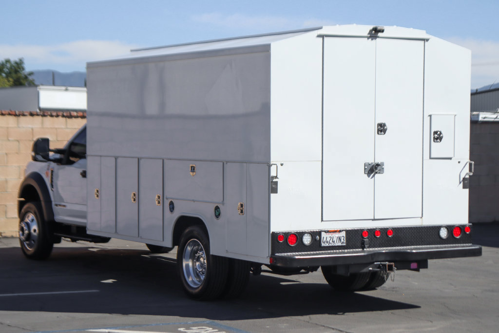 Used 2022 Ford F550 2WD Regular Cab Super Duty image 6