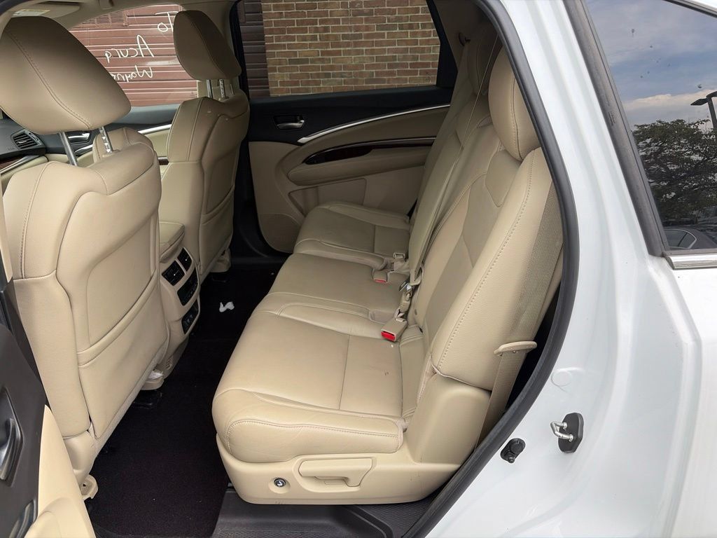 Used 2020 Acura MDX SH-AWD image 22