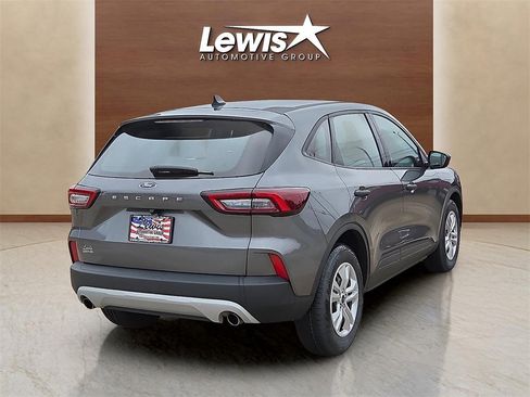 Used 2023 Ford Escape FWD image 5