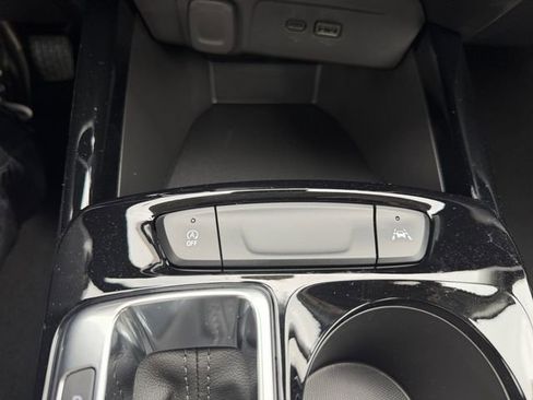 New 2026 Chevrolet Trax ACTIV FWD image 25