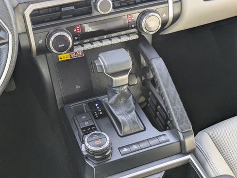 Used 2025 Toyota Tacoma Limited image 13