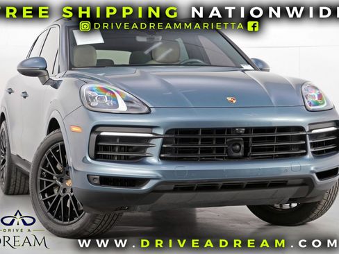Used 2020 Porsche Cayenne S w/ Premium Package image 2
