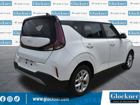 Used 2025 Kia Soul LX w/ LX Technology Package FWD image 6
