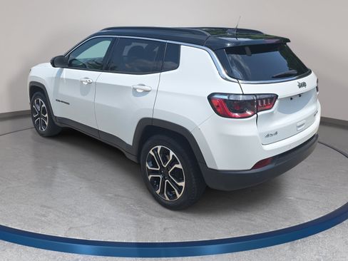 Used 2024 Jeep Compass Limited AWD/4WD image 7