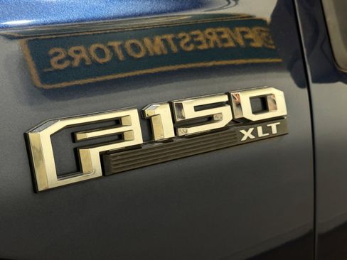 Used 2017 Ford F150 XLT w/ Equipment Group 302A Luxury image 28