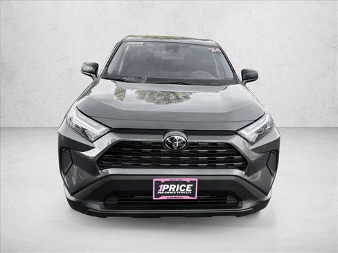 Used 2024 Toyota RAV4 LE AWD/4WD image 2
