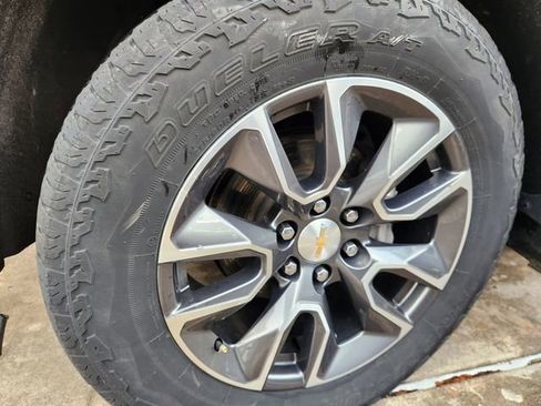 Used 2024 Chevrolet Silverado 1500 LT image 10