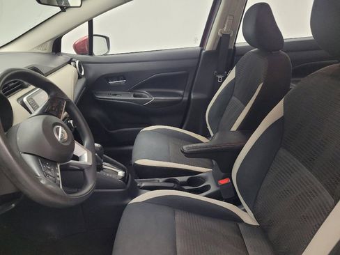 Used 2020 Nissan Versa SV image 18