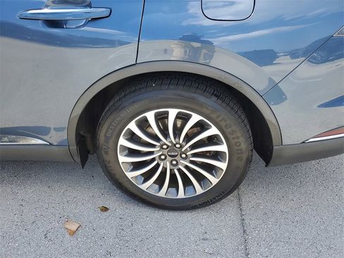 Used 2020 Lincoln Aviator Reserve image 8