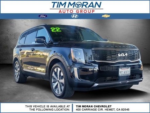 Used 2022 Kia Telluride S FWD image 1