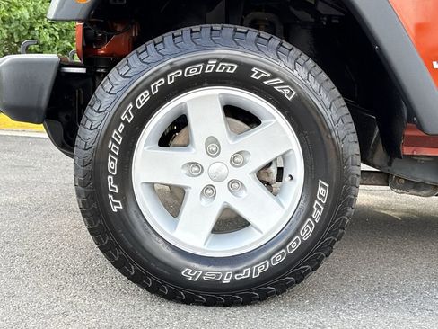 Used 2014 Jeep Wrangler Unlimited Sport w/ Quick Order Package 24S AWD/4WD image 12