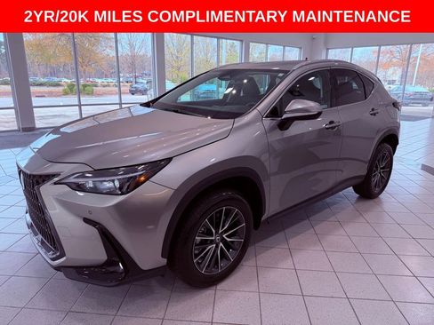 Used 2023 Lexus NX 250 FWD w/ Premium Package image 3