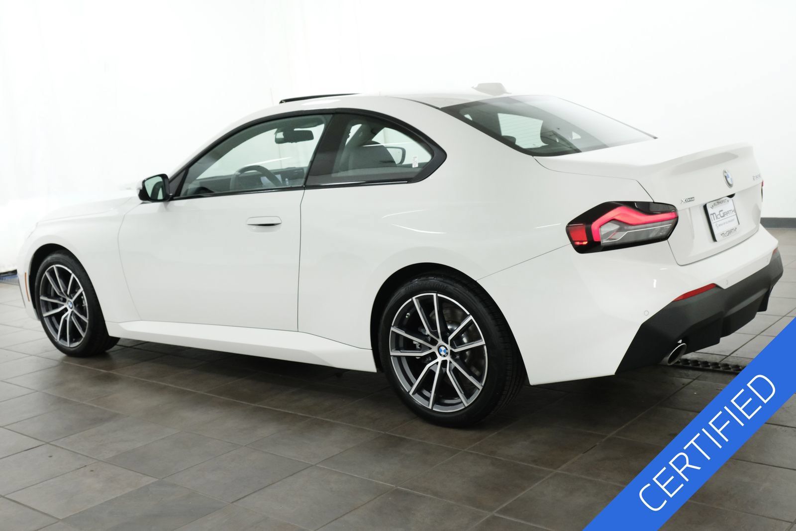 Used 2025 BMW 230i xDrive Coupe w/ Premium Package AWD/4WD image 3