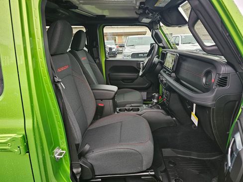 New 2026 Jeep Gladiator Rubicon image 12