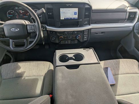 Used 2025 Ford F250 XLT w/ FX4 Off-Road Package AWD/4WD image 15