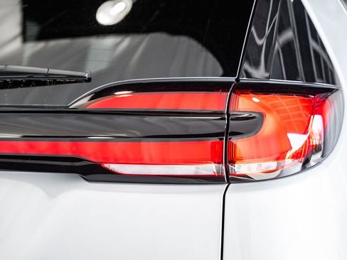 New 2026 Chrysler Pacifica Pinnacle image 6