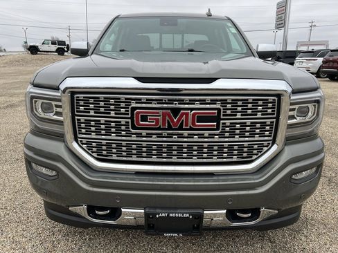 Used 2017 GMC Sierra 1500 Denali w/ Denali Ultimate Package image 8