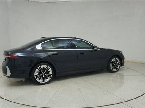 Used 2026 BMW 530i image 73