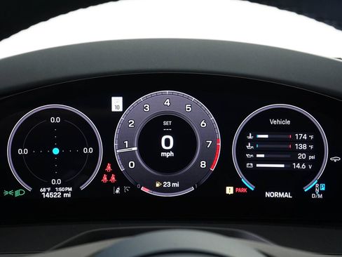 Used 2025 Porsche Panamera 4 AWD/4WD image 19