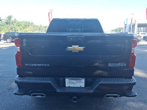 Used 2023 Chevrolet Silverado 1500 High Country w/ High Country Premium Package AWD/4WD image 2