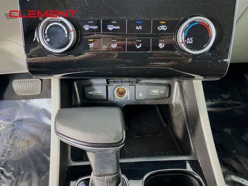 Used 2023 Hyundai Tucson SEL AWD/4WD image 23