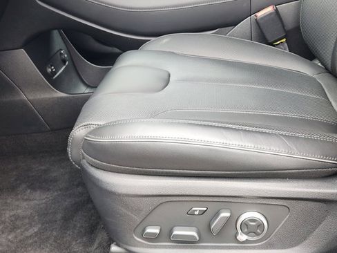 Used 2025 Hyundai Palisade Calligraphy image 24